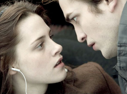 edward-cullen-and-bella[1].jpg